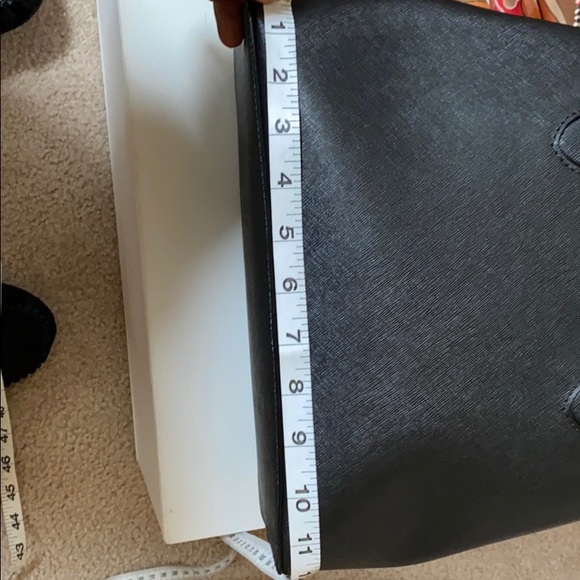 Kate Spade Satchel - Picture 8 of 16